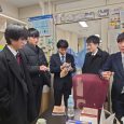 こんにちは、カワウソです！ 2月17、19日に卒論・修論発表会が行われました。 高貝研究室からは学類生4人,博士前期課程5人が発表しました。   17日の修論発表会の様子です。 堂々と発表されている先輩方の姿は […]